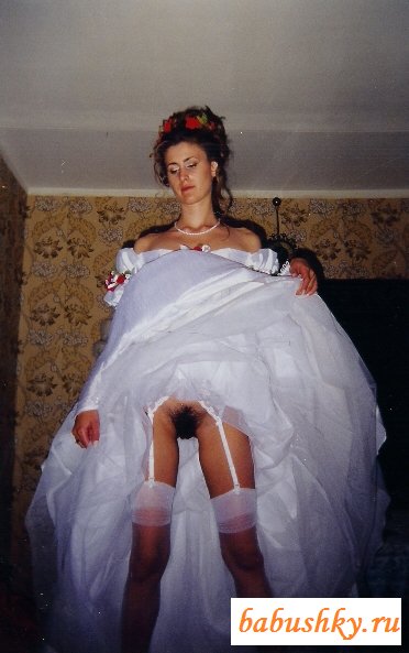Развратные голые невесты